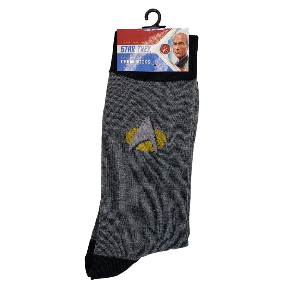 New, 4 pairs of Star Trek Crew Socks. Fits foot sizes 10-13.F005DT, November 2 - Picture 5 of 6